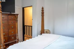 329 S 1st Ave, Mill City, OR 97360 - Photo 29