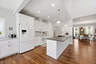 85069 Ridge Top Dr, Eugene, OR 97405 - Photo 9