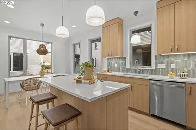5357 SE Stark St, Portland, OR 97215 - Photo 11