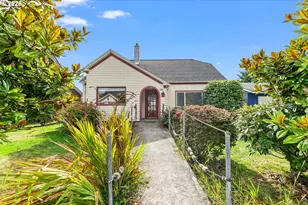 509 Spruce St, Ilwaco, WA 98624 - Photo 1