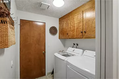 645 John St, Mount Angel, OR 97362 - Photo 15