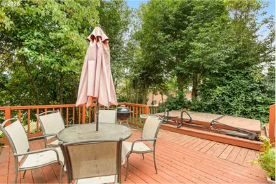 2612 SW Moss St, Portland, OR 97219 - Photo 29