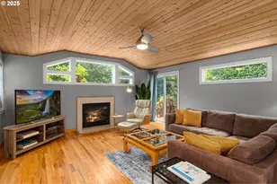 2612 SW Moss St, Portland, OR 97219 - Photo 5