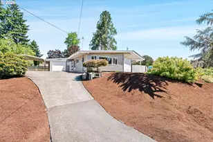 1421 Harvard Ave, Gladstone, OR 97027 - Photo 1