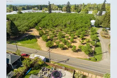 E Beacon, Eugene, OR 97404 - Photo 13