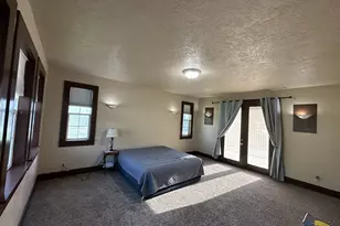 212 NW Bridge St, John Day, OR 97845 - Photo 13