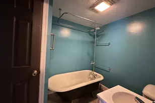 212 NW Bridge St, John Day, OR 97845 - Photo 45