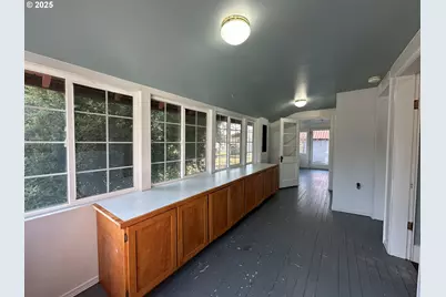 212 NW Bridge St, John Day, OR 97845 - Photo 15