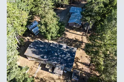 351 Board Shanty Creek Rd, Grants Pass, OR 97527 - Photo 35