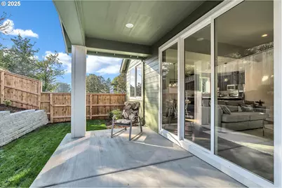 996 E Rork Ct, Newberg, OR 97132 - Photo 35