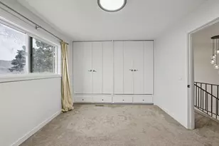 445 N Hayden Bay Dr, Portland, OR 97217 - Photo 17