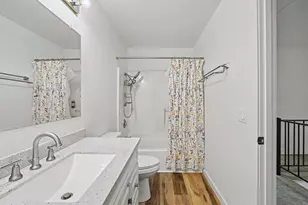 445 N Hayden Bay Dr, Portland, OR 97217 - Photo 19