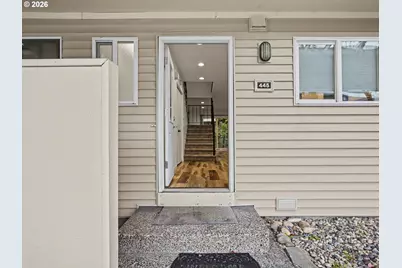 445 N Hayden Bay Dr, Portland, OR 97217 - Photo 3