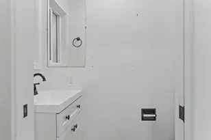 445 N Hayden Bay Dr, Portland, OR 97217 - Photo 9