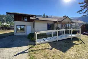 782 NE Center St, White Salmon, WA 98672 - Photo 23