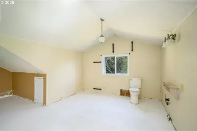 9750 SW Red Alder Rd, McMinnville, OR 97128 - Photo 23