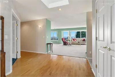 33779 SW Laurel Rd, Hillsboro, OR 97123 - Photo 3