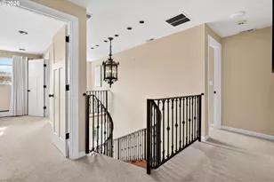 1195 NW Garibaldi St, Hillsboro, OR 97124 - Photo 29