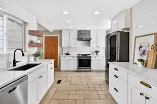 1195 NW Garibaldi St, Hillsboro, OR 97124 - Photo 21