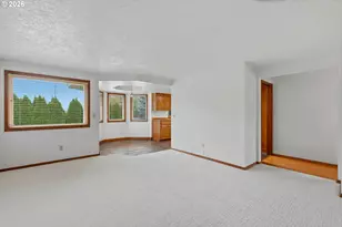 391 NE 30th Dr, Gresham, OR 97030 - Photo 13