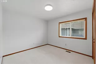 391 NE 30th Dr, Gresham, OR 97030 - Photo 29