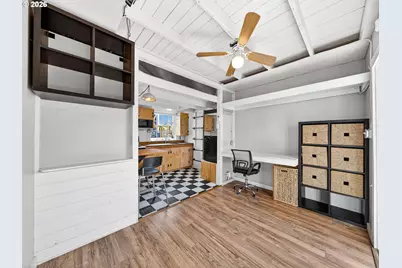 9336 N Lombard St, Portland, OR 97203 - Photo 39