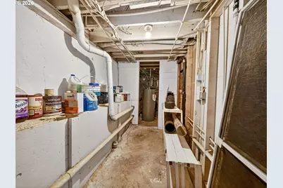 9336 N Lombard St, Portland, OR 97203 - Photo 27