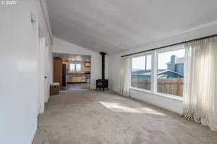 29590 Fir St, Rainier, OR 97048 - Photo 9