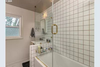 8707 SW 19th Ave, Portland, OR 97219 - Photo 25