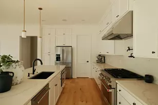 2763 Dahlia Dr, West Linn, OR 97068 - Photo 11