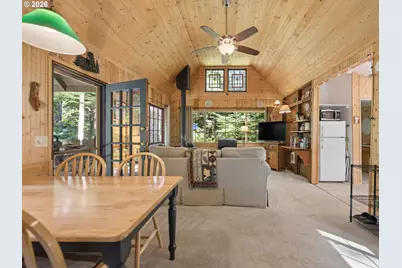 76619 E Rd 30C, Rhododendron, OR 97049 - Photo 9