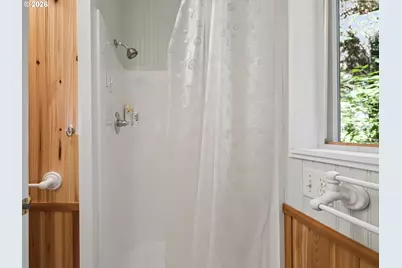 76619 E Rd 30C, Rhododendron, OR 97049 - Photo 15