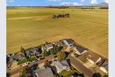 668 Egret Ave, Halsey, OR 97348 - Photo 41