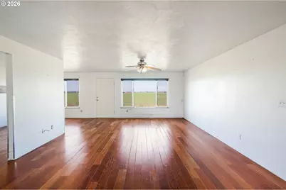 668 Egret Ave, Halsey, OR 97348 - Photo 11