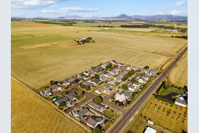 668 Egret Ave, Halsey, OR 97348 - Photo 3