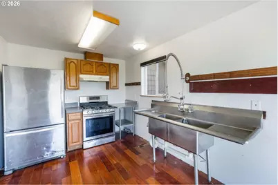 668 Egret Ave, Halsey, OR 97348 - Photo 19