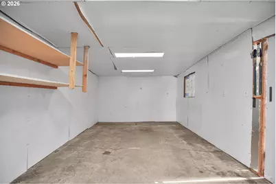 5636 N Delaware Ave, Portland, OR 97217 - Photo 39