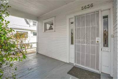 5636 N Delaware Ave, Portland, OR 97217 - Photo 7