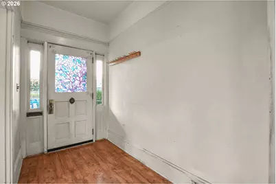 5636 N Delaware Ave, Portland, OR 97217 - Photo 9