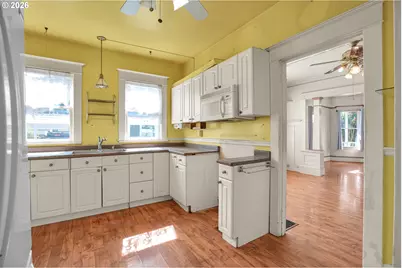 5636 N Delaware Ave, Portland, OR 97217 - Photo 19