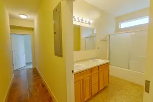 1857 Pearl St, Eugene, OR 97401 - Photo 17