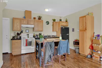 1857 Pearl St, Eugene, OR 97401 - Photo 11