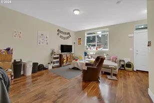 1857 Pearl St, Eugene, OR 97401 - Photo 13