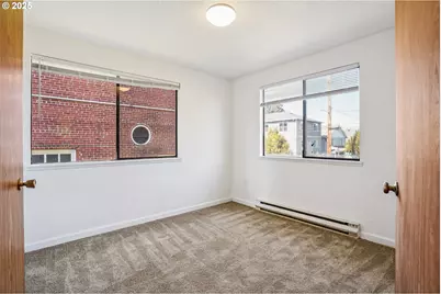 6446 SE Holgate Blvd, Portland, OR 97206 - Photo 9