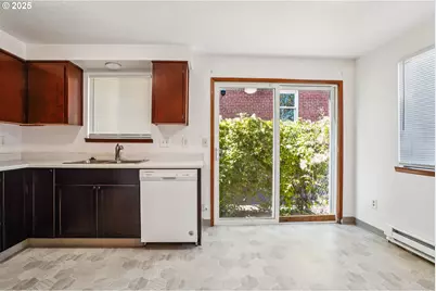 6446 SE Holgate Blvd, Portland, OR 97206 - Photo 7