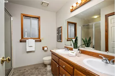 6667 Apollo Rd, West Linn, OR 97068 - Photo 33