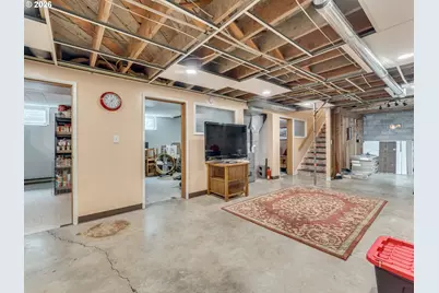 1215 E College St, Mount Angel, OR 97362 - Photo 41