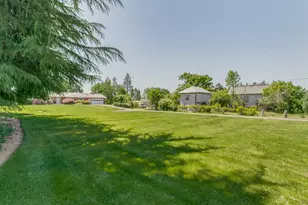 1215 E College St, Mount Angel, OR 97362 - Photo 43