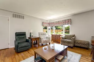 1215 E College St, Mount Angel, OR 97362 - Photo 5