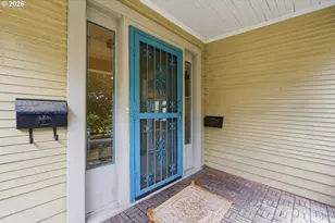 1324 SE 51st Ave, Portland, OR 97215 - Photo 3